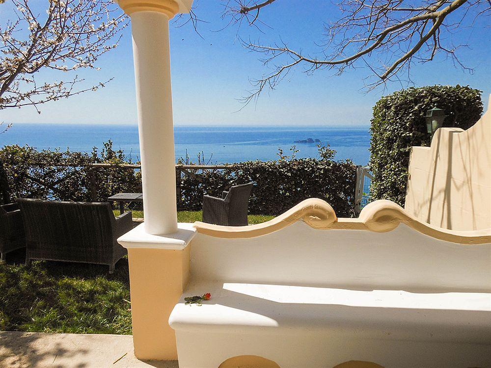 Bacio Del Sole B&B โปซิตาโน ภายนอก รูปภาพ
