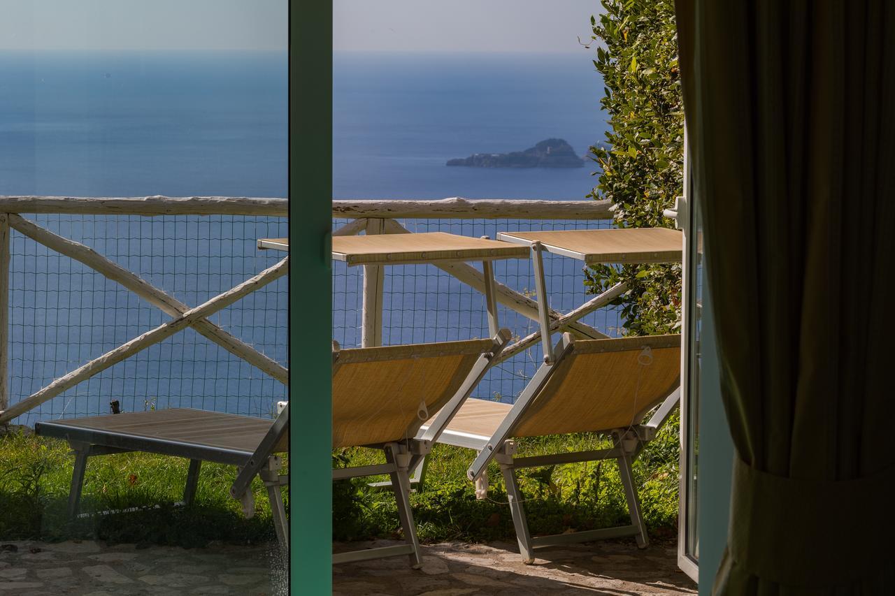 Bacio Del Sole B&B โปซิตาโน ภายนอก รูปภาพ