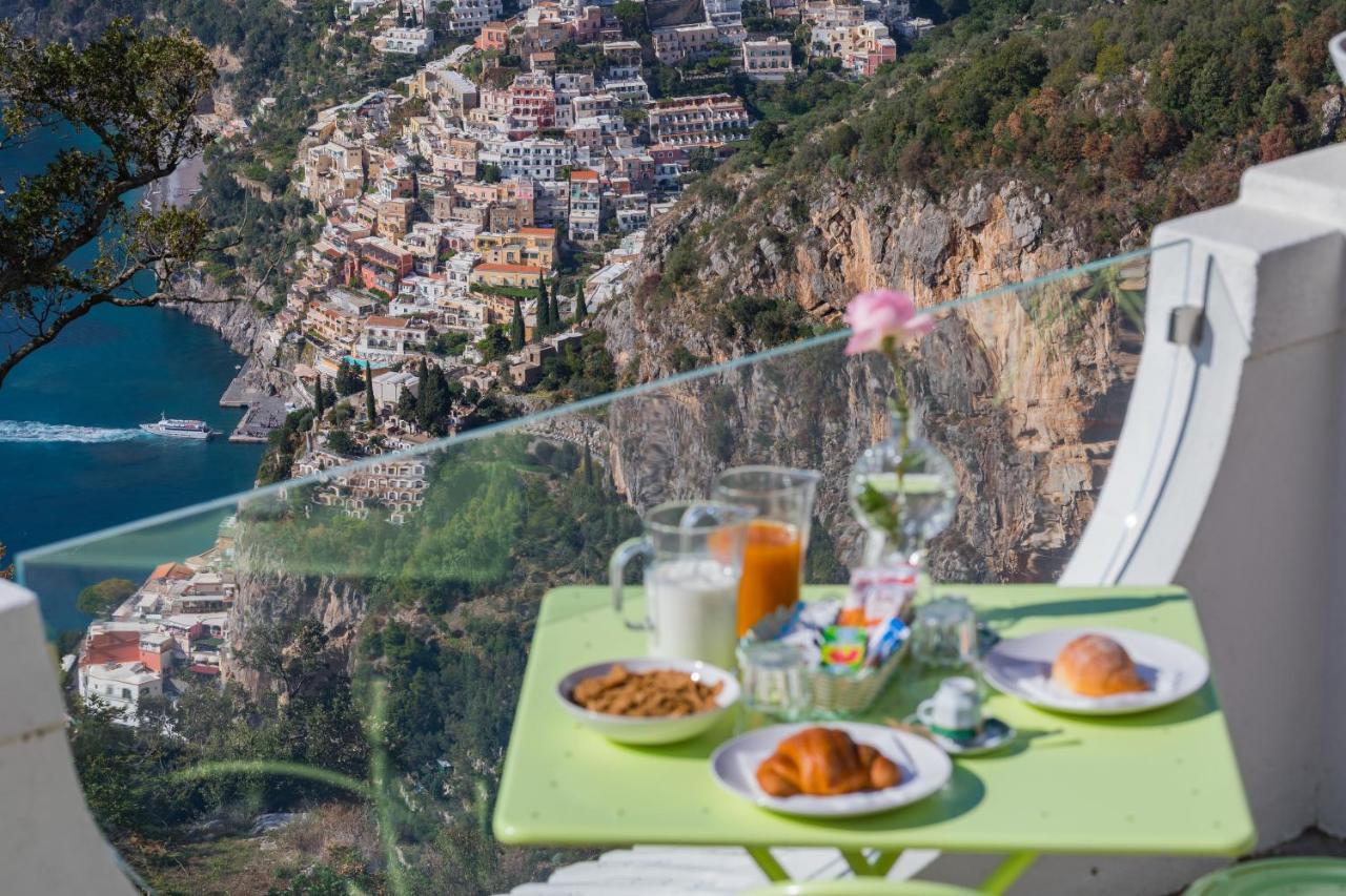 Bacio Del Sole B&B โปซิตาโน ภายนอก รูปภาพ